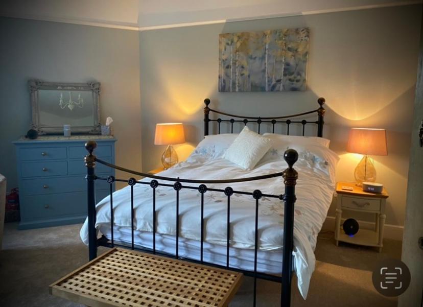 The Old Rectory - Valley View Room In Private Home Stockton-on-Teme Экстерьер фото